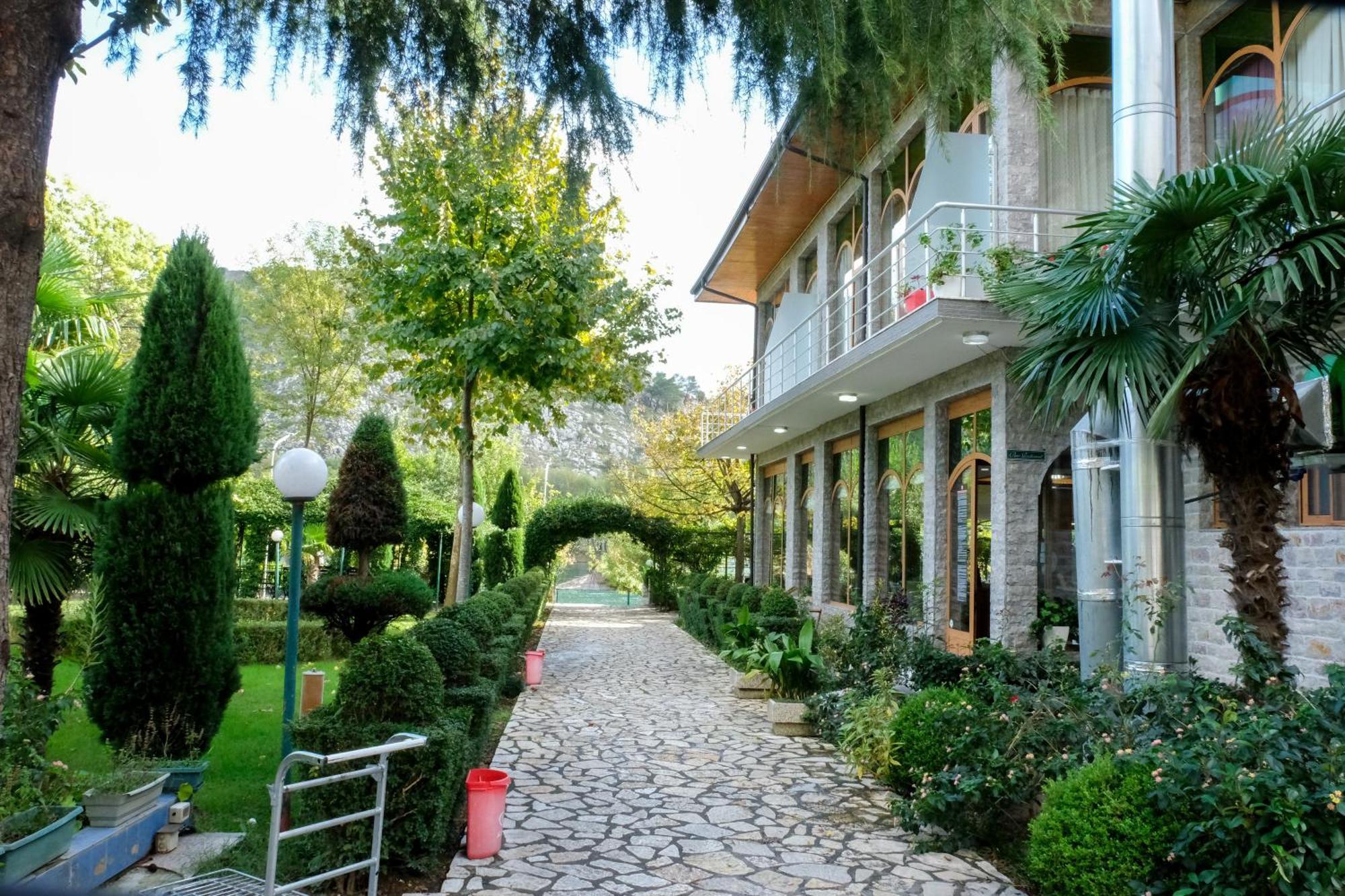 Buna Park Hotel Шкодер Экстерьер фото