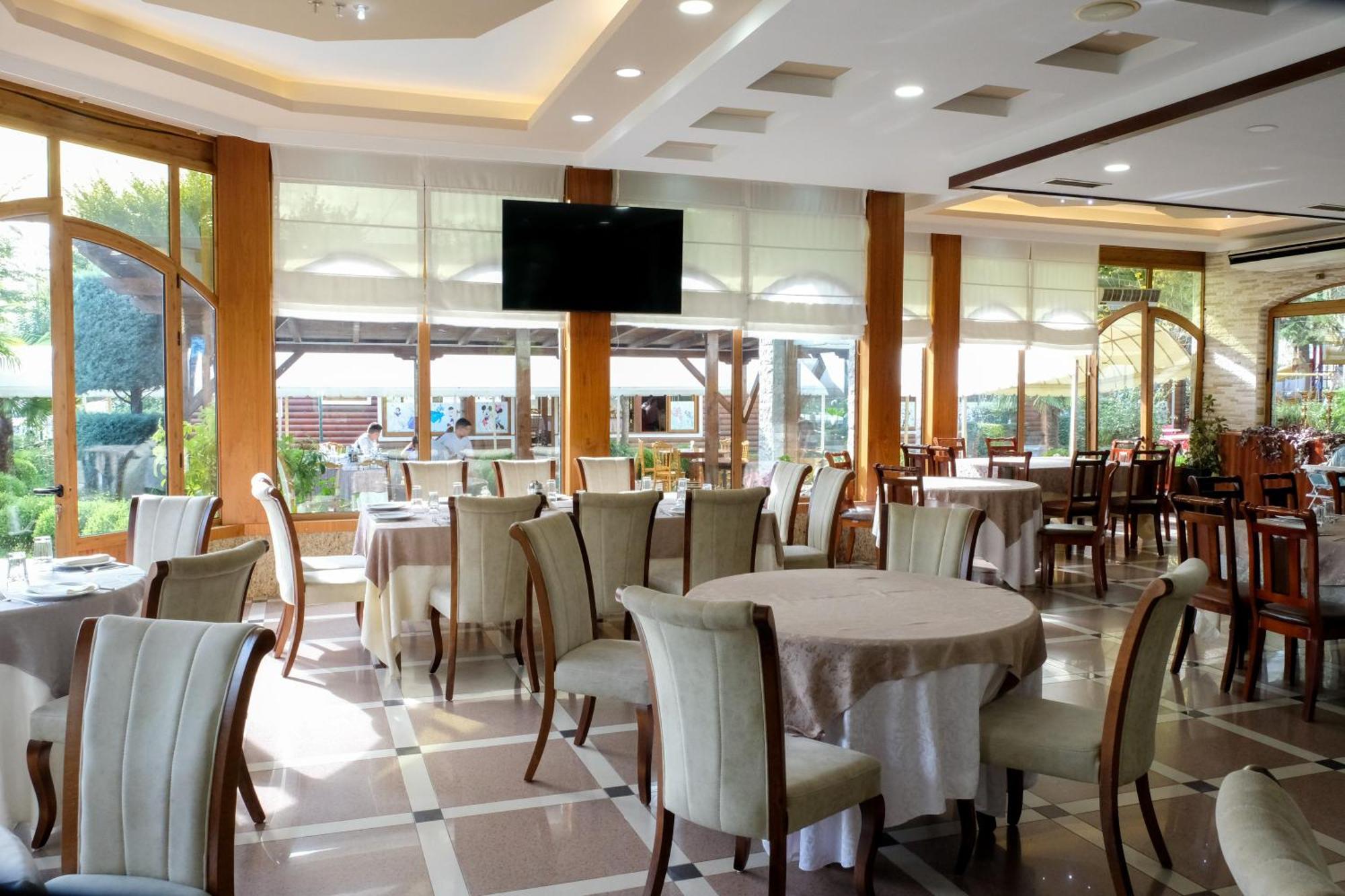 Buna Park Hotel Шкодер Экстерьер фото