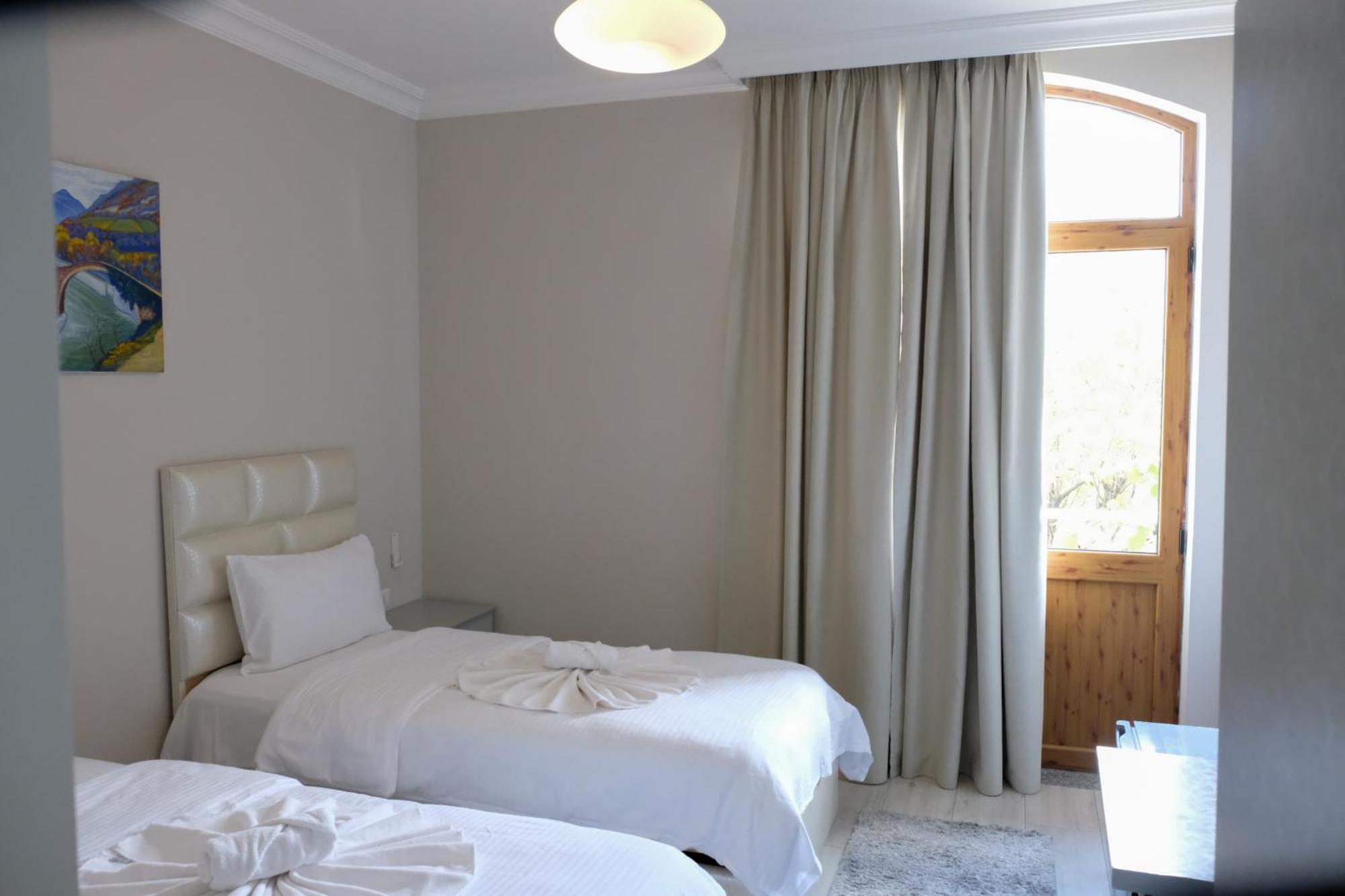 Buna Park Hotel Шкодер Экстерьер фото