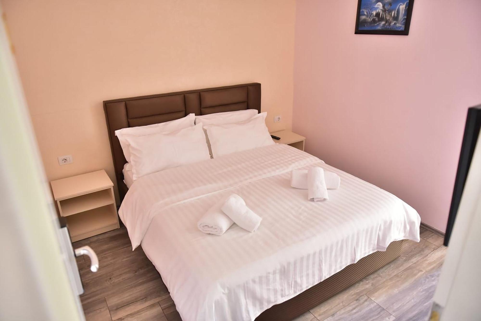 Buna Park Hotel Шкодер Экстерьер фото
